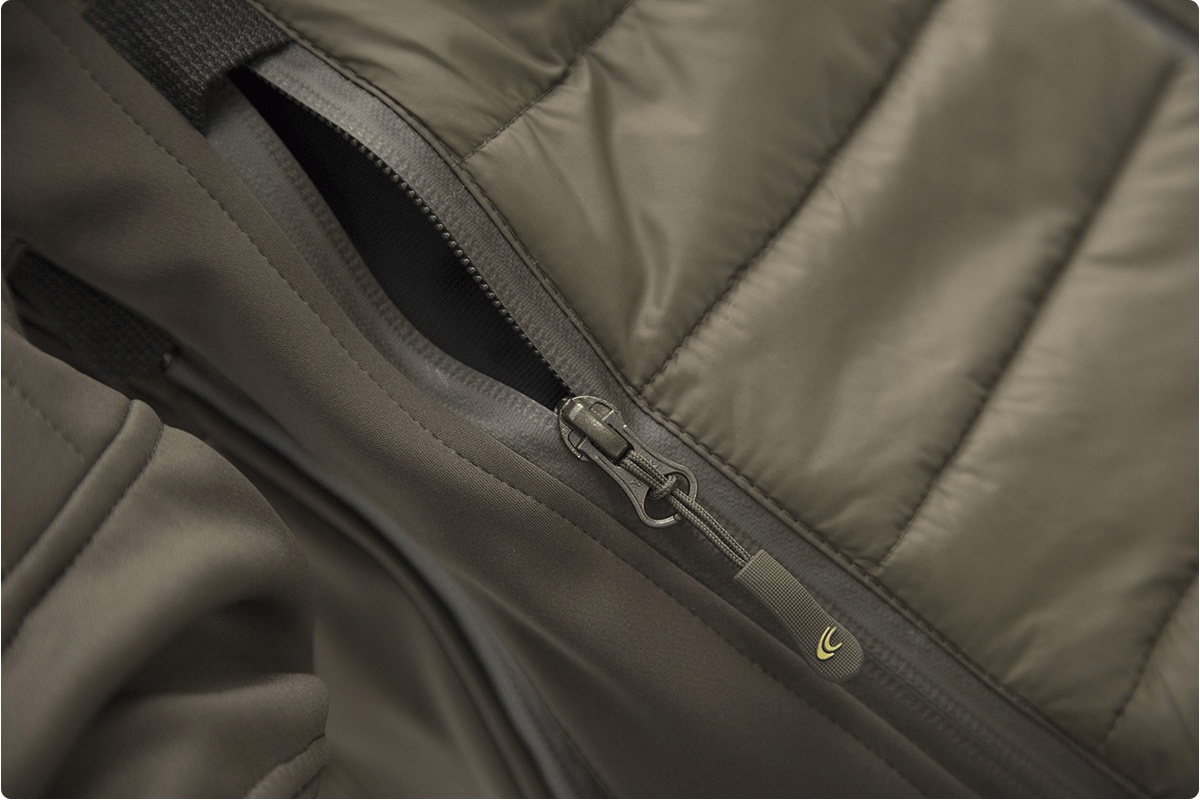 carinthia-kurtka-isg-oliwkowa-kieszen-boczna